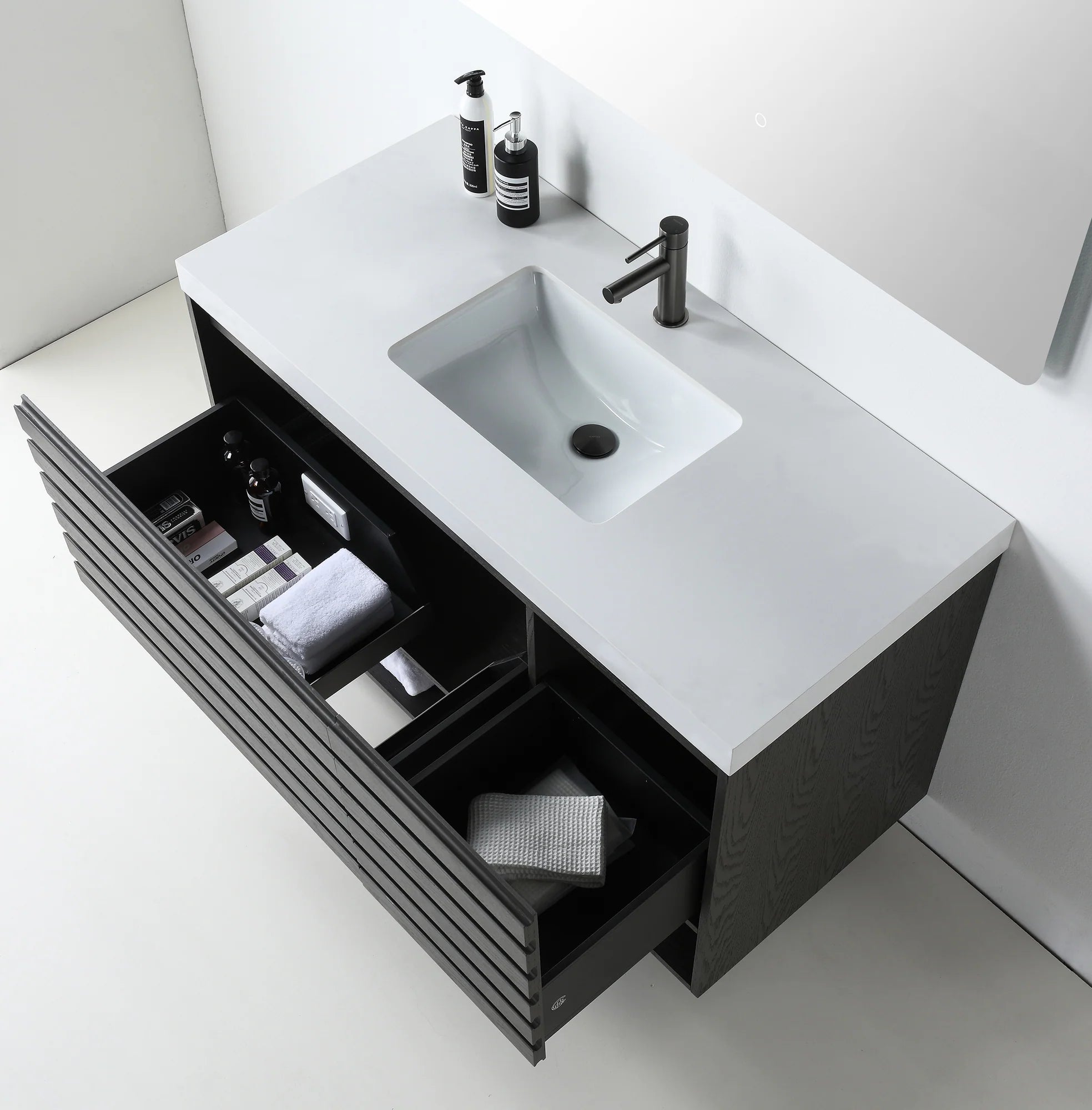 MATERA SINGLE CHARCOAL WALL MOUNT MODERN BATHROOM VANITY