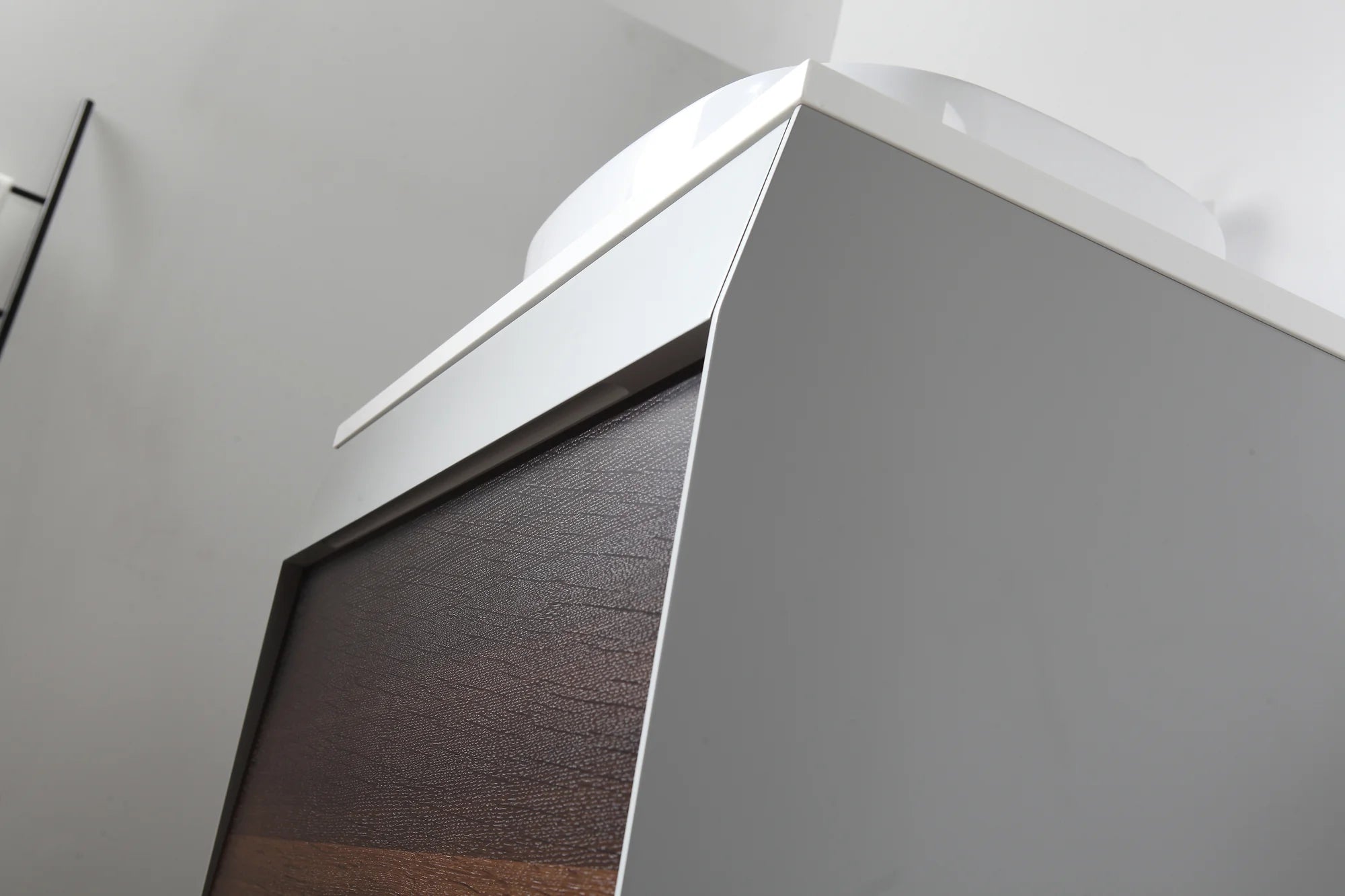 RONDA 30” WALL MOUNT MODERN BATHROOM VANITY